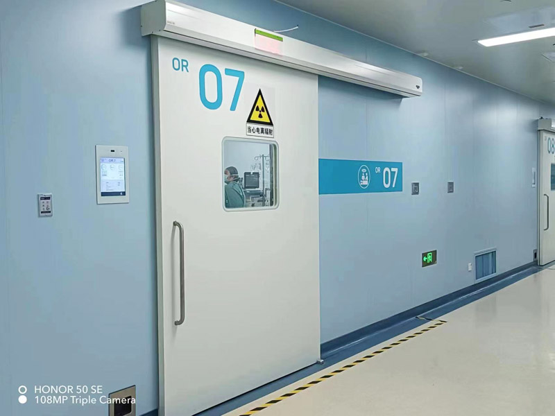 ���̰���